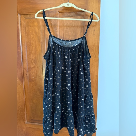 Sundress - Picture 2 of 4